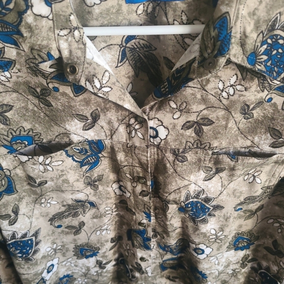 Karen Scott Top - Picture 7 of 7